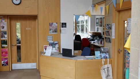 The information desk is located just inside the entrance to the museum and is staffed during opening hours.
