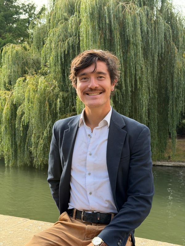 Dr James Hua