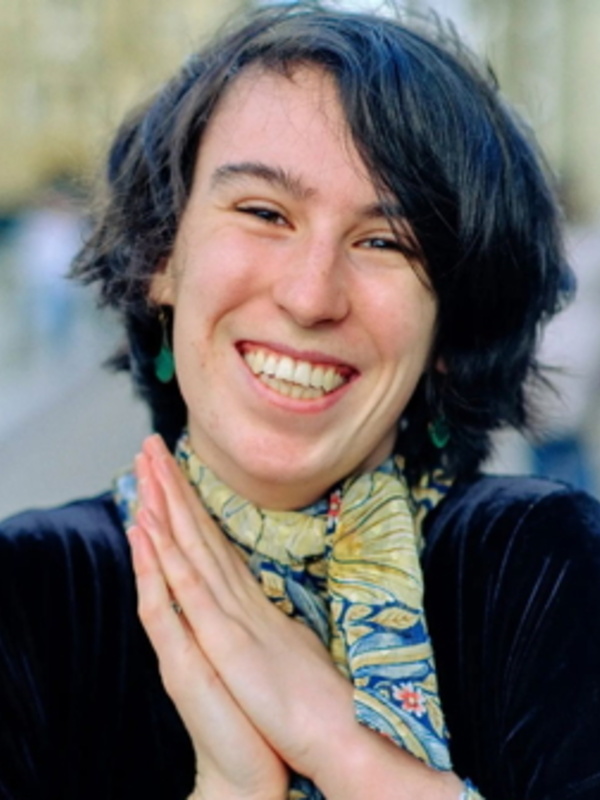  Cecily Bateman