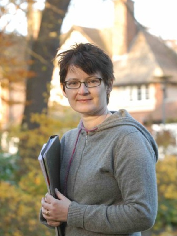 Dr Carol Atack