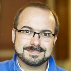 Dr Alessandro  Launaro