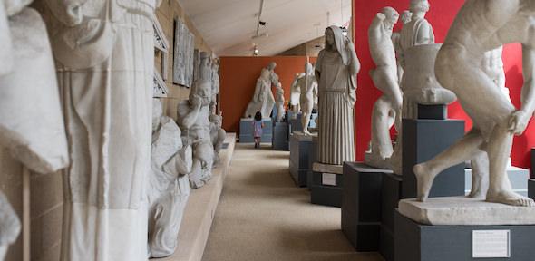 cast gallery with small child